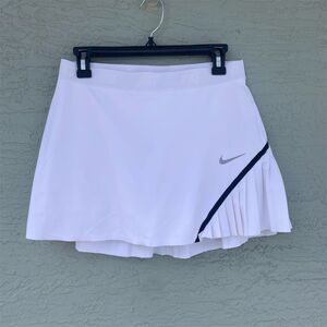 Nike Golf Women's Dri-FIT Tennis Skort White Size S Moisture-Wicking